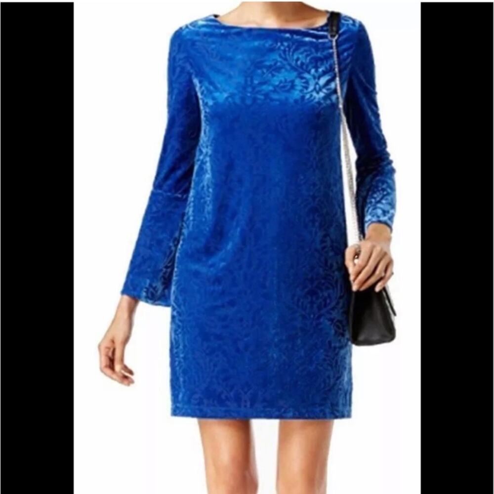 NWT ECI New York Blue Velvet Bell Sleeve Mini Dress - Size M